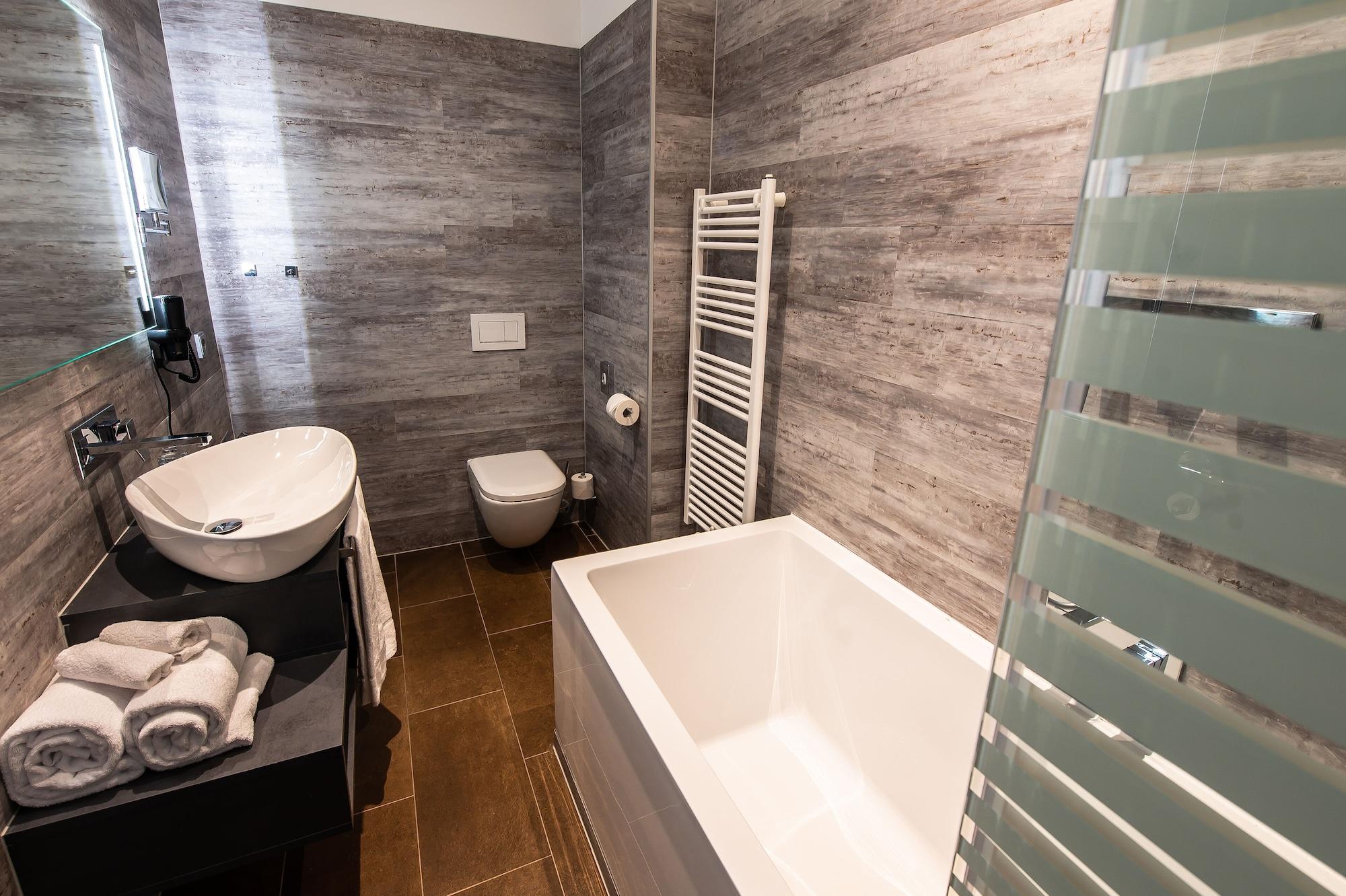 Premium By Gs Hotel Мюнхен Екстериор снимка