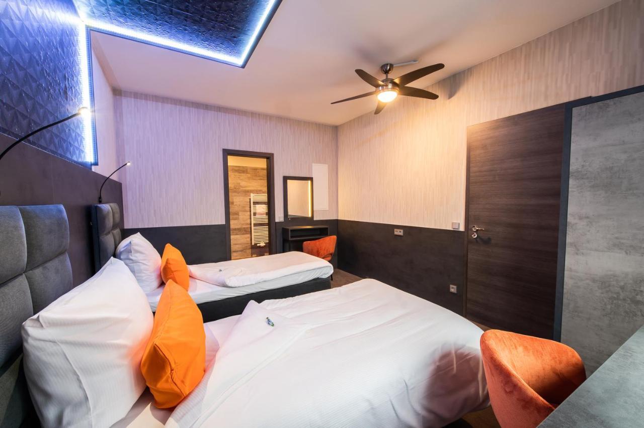 Premium By Gs Hotel Мюнхен Екстериор снимка